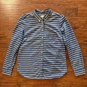 Gap Blue and White Striped Button Down Shirt Size Medium